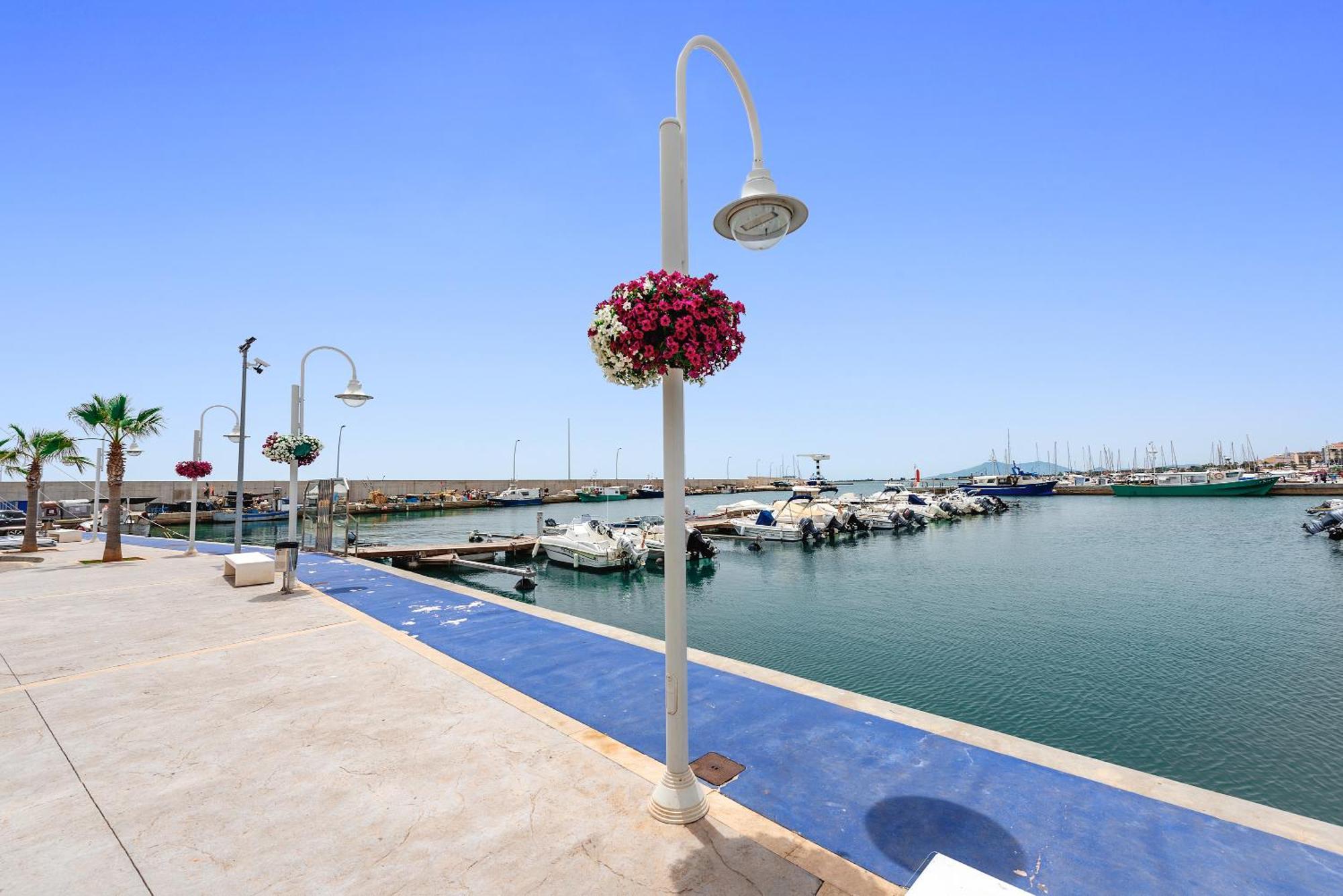 Vora Port Daire L'Ampolla Dış mekan fotoğraf